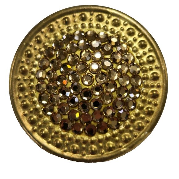 Elegant Gold Stud Earrings - Picture 4 of 11